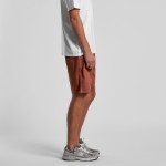 Walk Shorts 18'